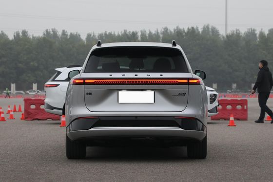 New Energy Electric Vehicles Car 702KM Everbright Xpeng G9 Electric SUV