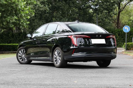 Left Hand Luxury Electric Vehicles SUV Hongqi New Energy E-QM5 431km High Speed