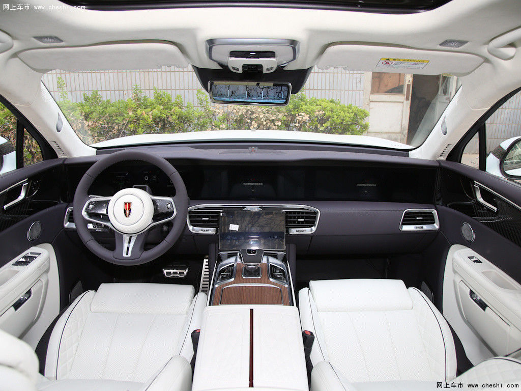Left Steering EV Luxury Cars SUV Hongqi E-HS9 High Speed Electric 5 Door Cars