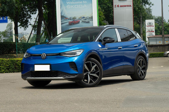 Vw ID.4 CROZZ EV इलेक्ट्रिक कार ब्लैक इंटीरियर सेकेंड हैंड कारें